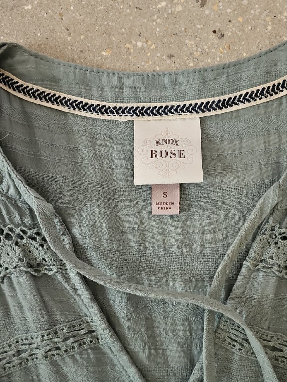 Knox Rose Womens' Light Blue Tiered Cotton Dress with Lace Trim Size Small - Picture 2 of 3